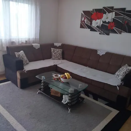 Ilidza Apartman דירה